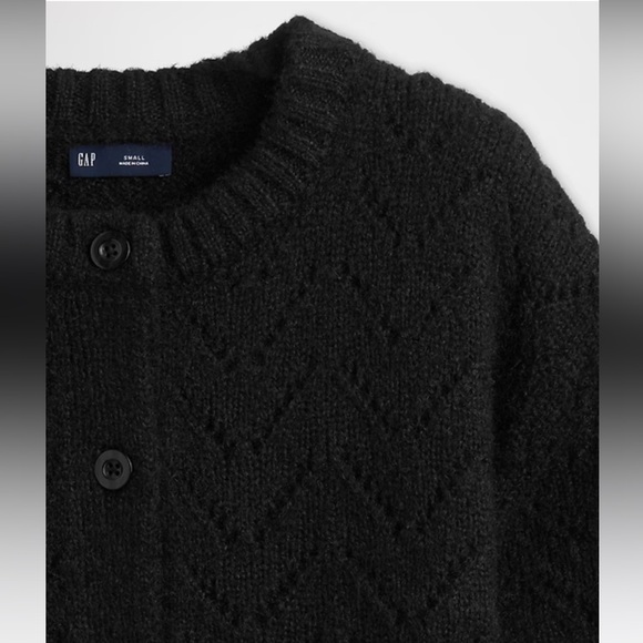GAP Fuzzy Pointelle Cardigan BNWT - Picture 4 of 5